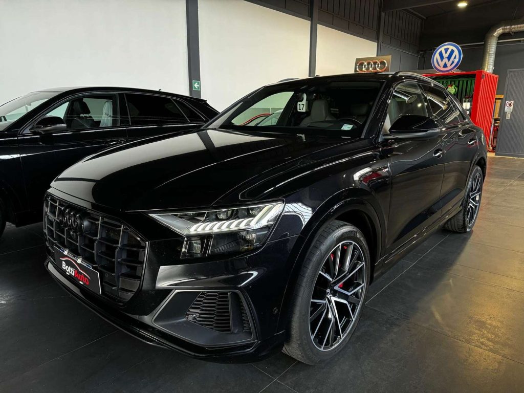 Audi Q8  50 TDI quattro S-line SEDILI RS-TETTO-SOFT CLOSE