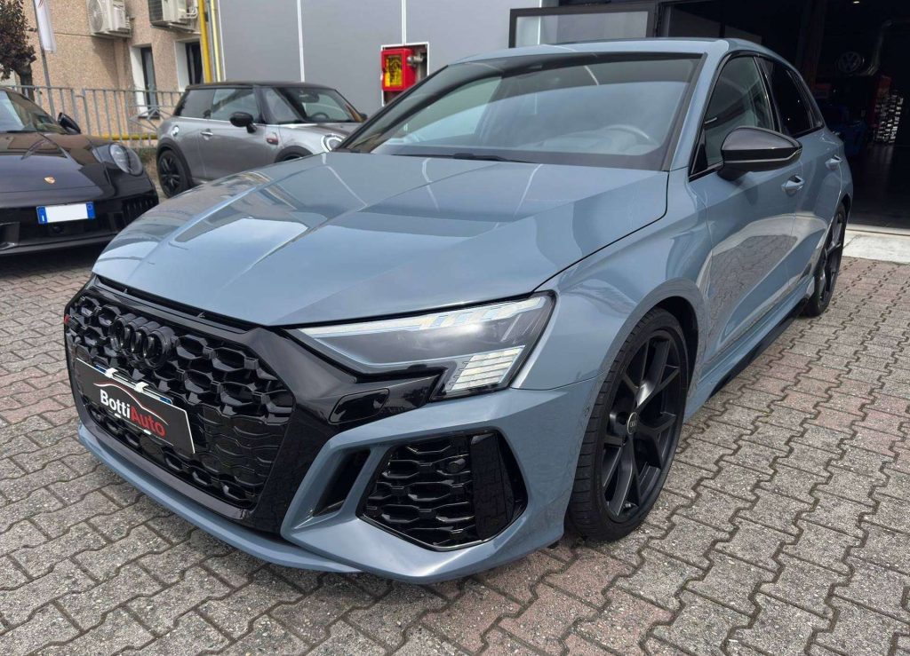 Audi RS3  Sportback *FRENI CARBOCERAMICI*UFFICIALE AUDI*