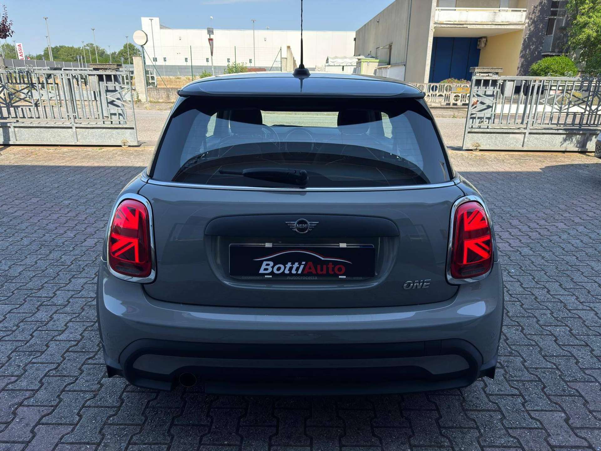 MINI One  FIRST 3p. (75CV) *NEOPATENTATI*