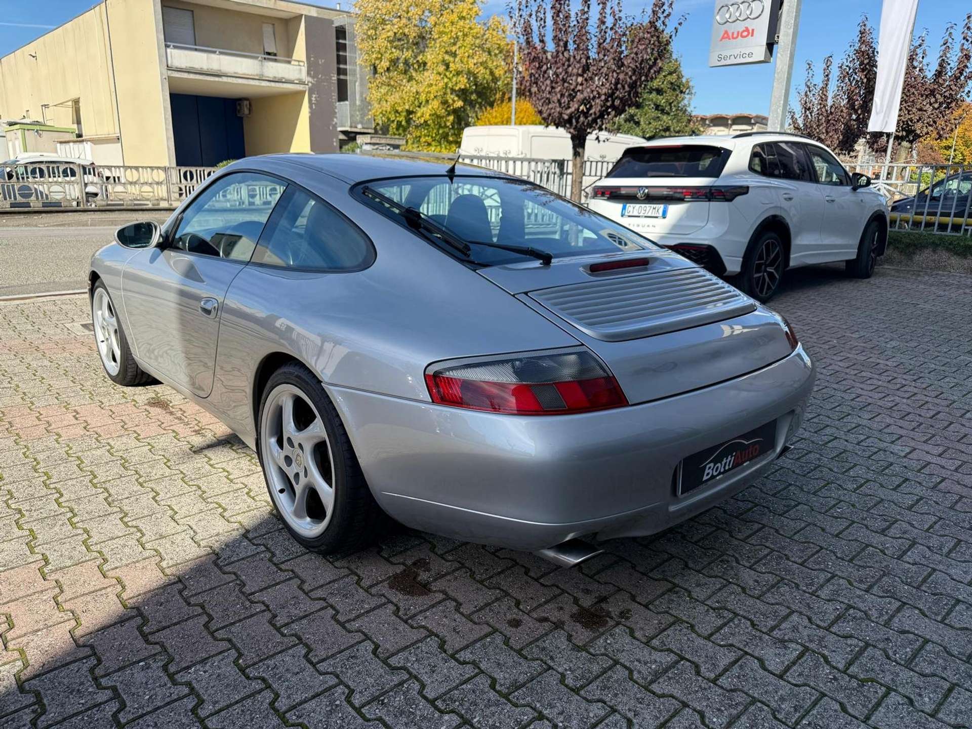 Porsche 996  (911) Carrera Coupe 3.4 Tiptronic *ASI*