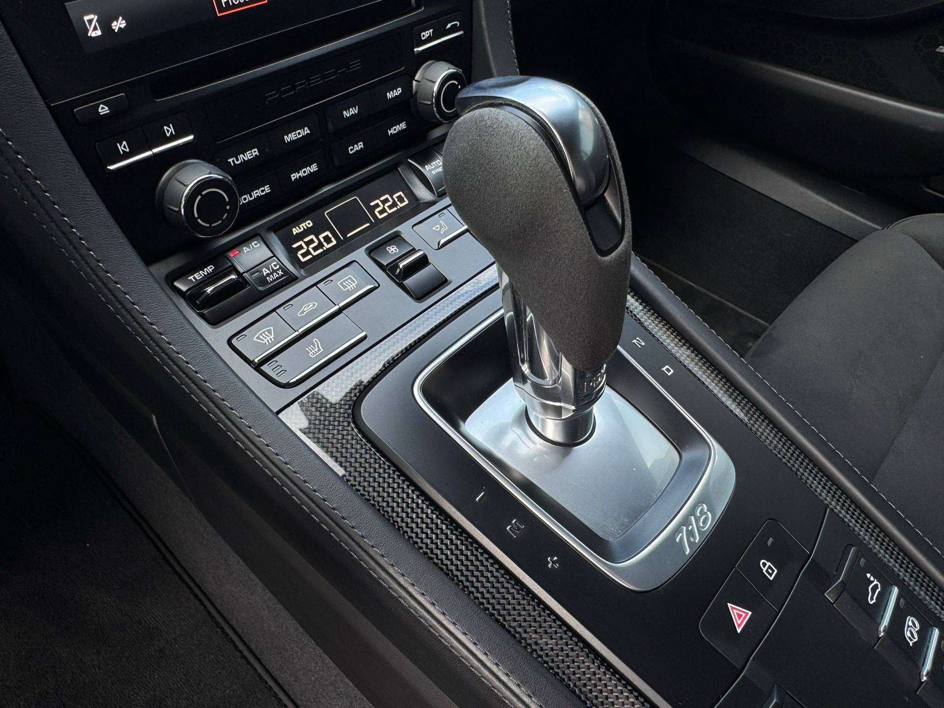 Porsche Cayman  718 4.0 GTS PDK *BOSE*PDLS*PASM*PTV*PCM*CARBON PACK