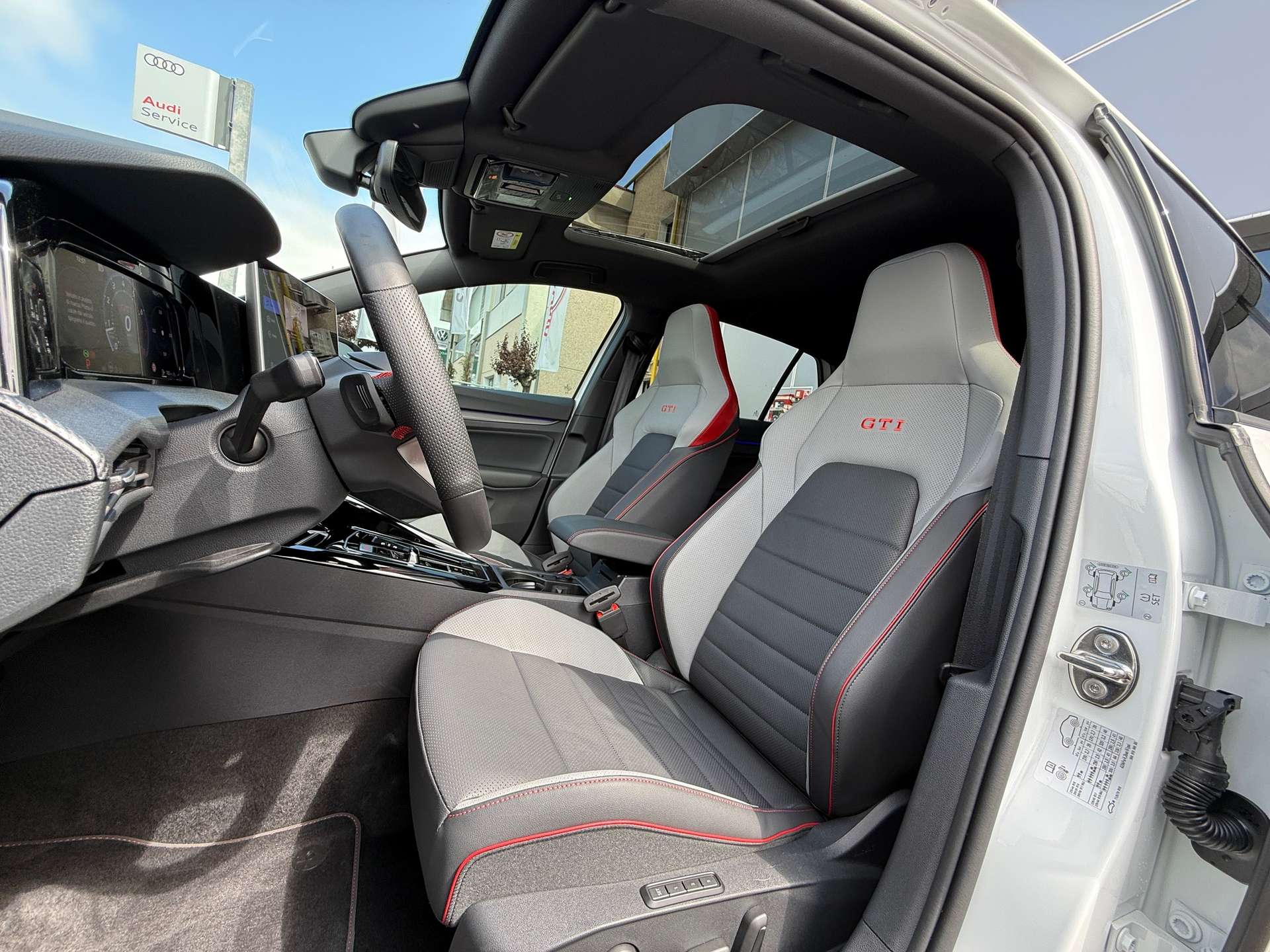 Volkswagen Golf GTI  8.5 DSG (265cv) *BOLLO+SUPERBOLLO PAGATO FINO AL 2027*