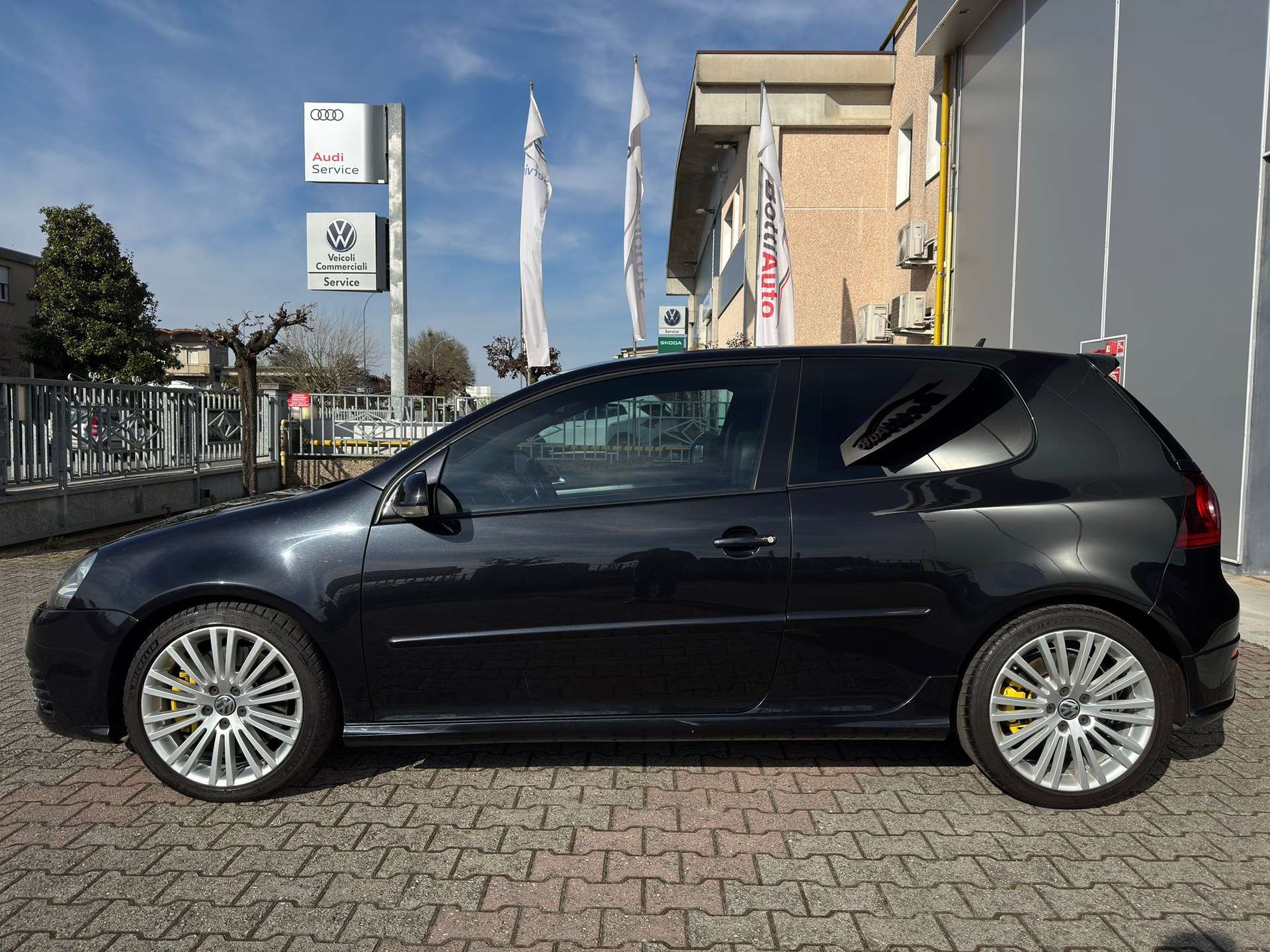 Volkswagen Golf  R32 3p. 4motion DSG (VR6)