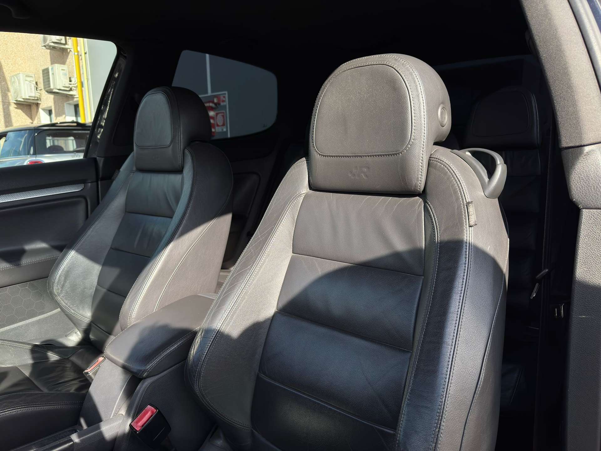 Volkswagen Golf  R32 3p. 4motion DSG (VR6)